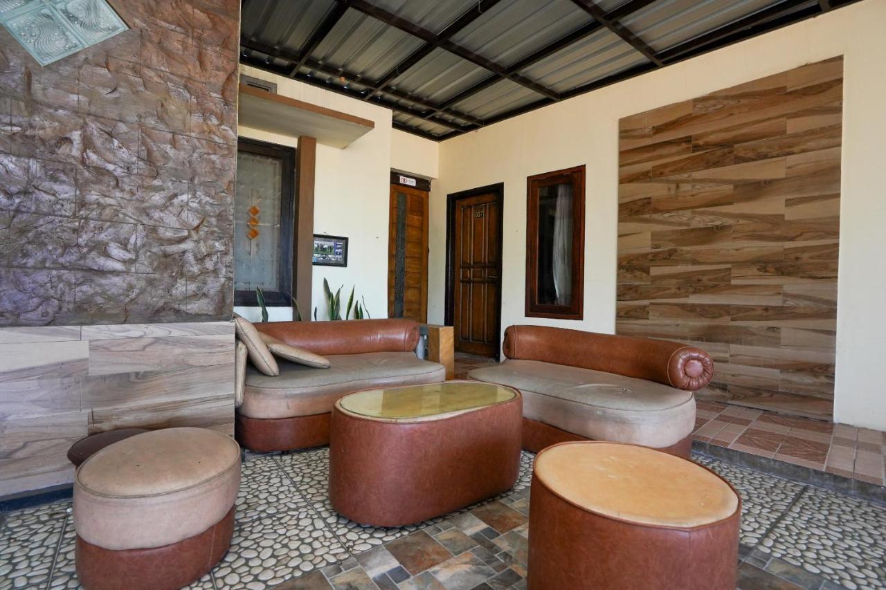 Oyo 1087 Homestay Potato House Bromo Kültér fotó