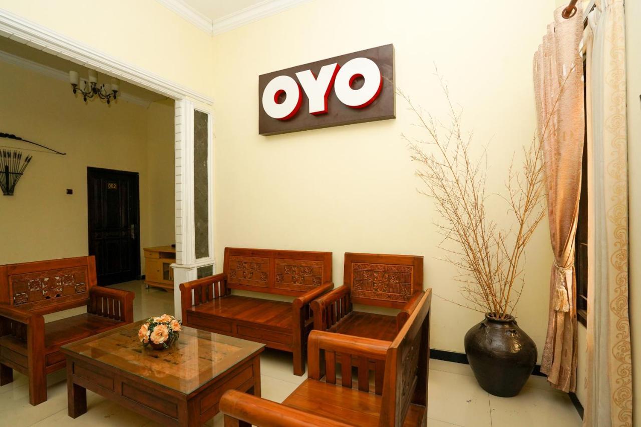 Oyo 1087 Homestay Potato House Bromo Kültér fotó