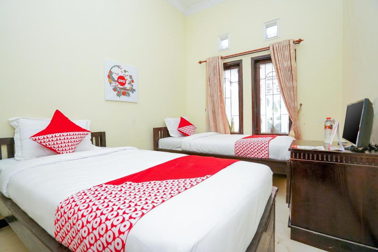 Oyo 1087 Homestay Potato House Bromo Kültér fotó