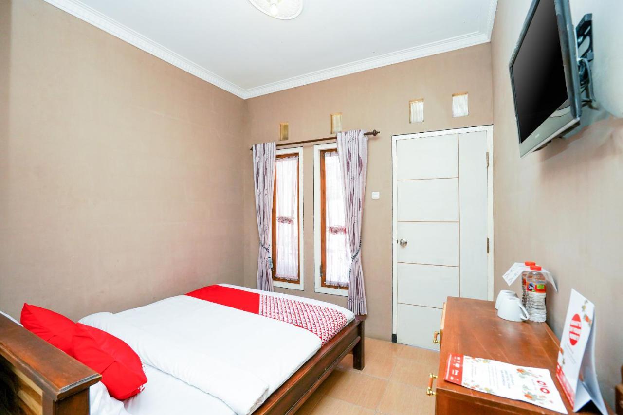 Oyo 1087 Homestay Potato House Bromo Kültér fotó