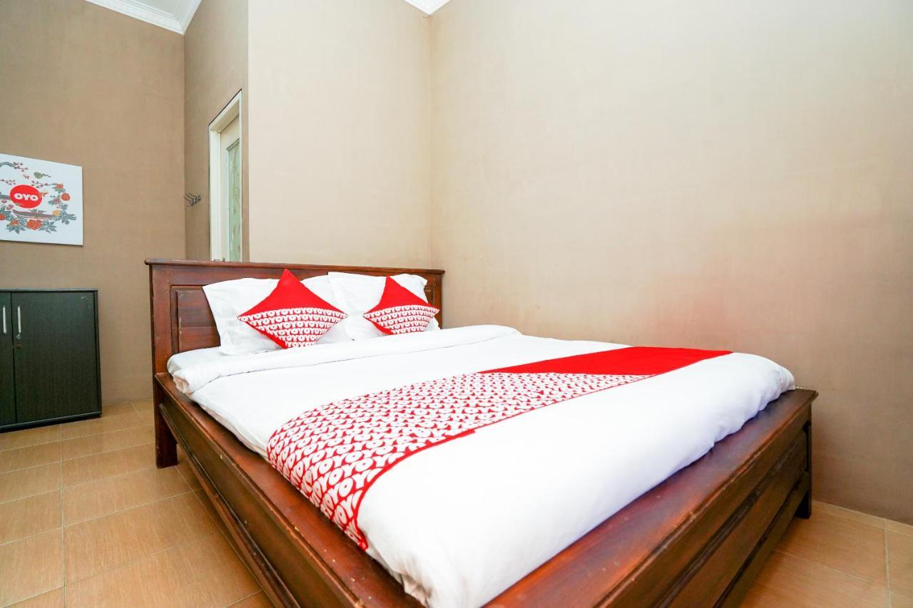 Oyo 1087 Homestay Potato House Bromo Kültér fotó