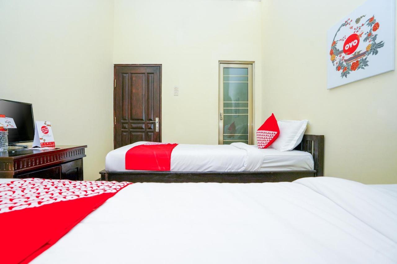 Oyo 1087 Homestay Potato House Bromo Kültér fotó