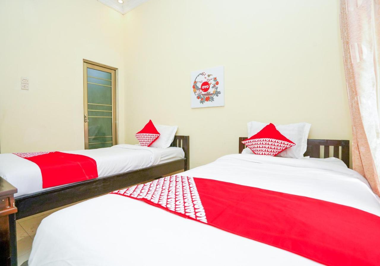 Oyo 1087 Homestay Potato House Bromo Kültér fotó